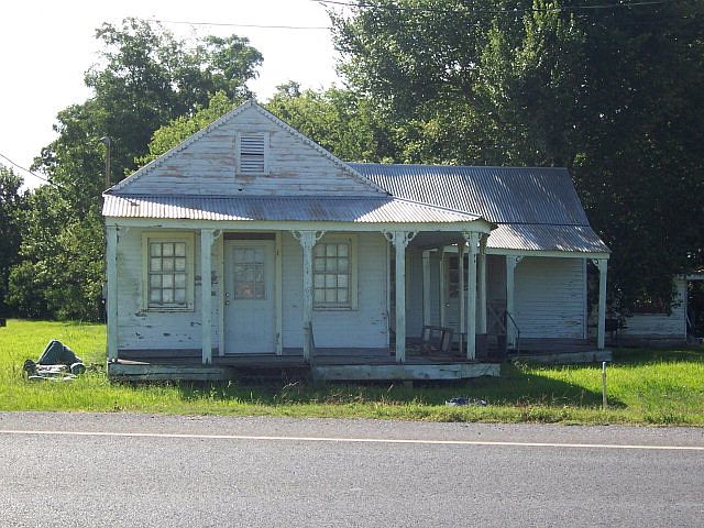 2nd image of 7265 Grand Caillou Rd