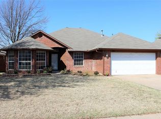 601 Old Bugle Rd, Edmond, OK 73003
