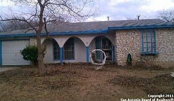 1st image of 1610 Laven Dr