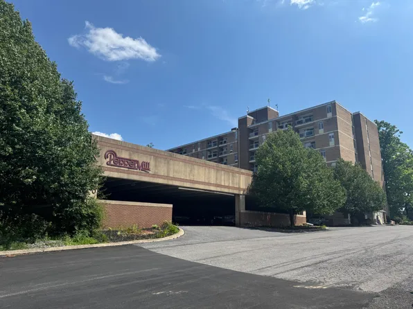 710 S Atherton St APT 211, State College, PA 16801