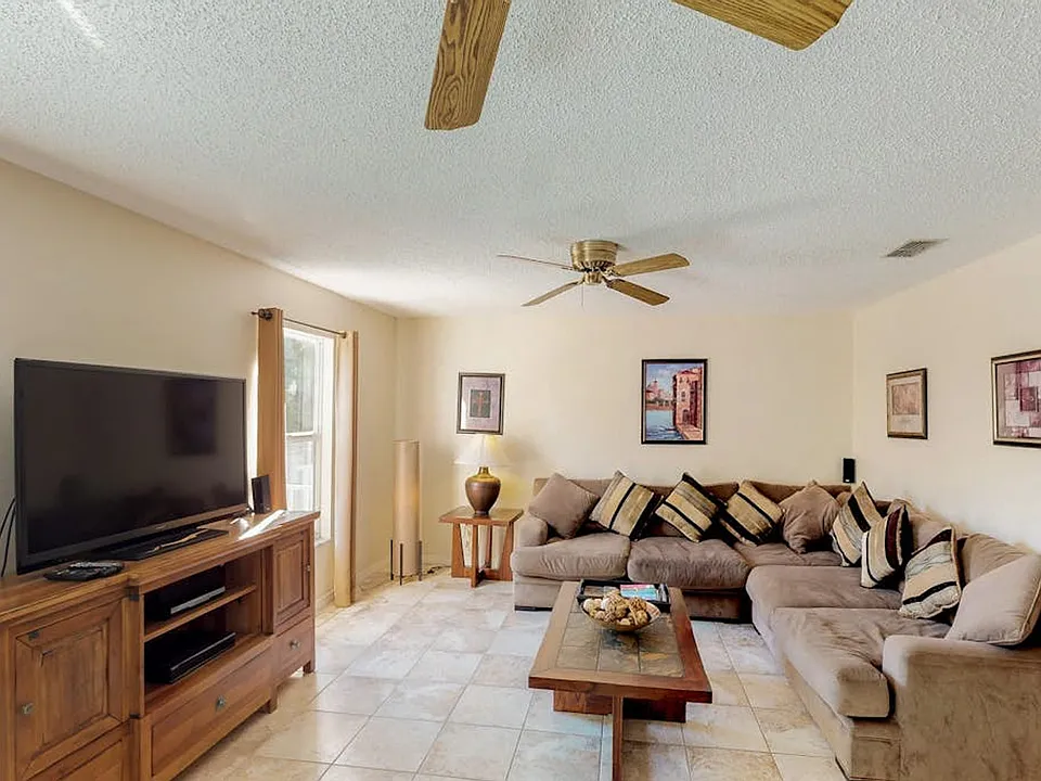 6250 Holmes Blvd #ID1591423P