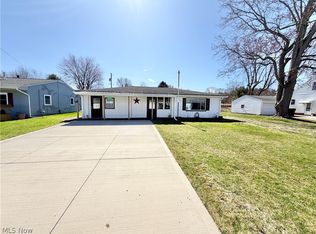 41651 Northwood St, Elyria, OH 44035
