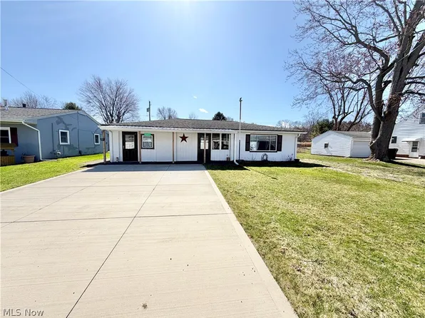 41651 Northwood St, Elyria, OH 44035