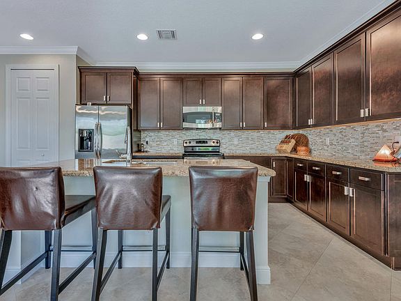 5th image of 4859 Cadiz Cir