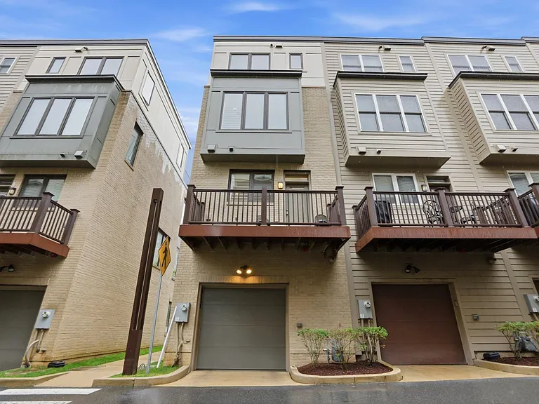 6924 Rockledge Dr — Photo 42