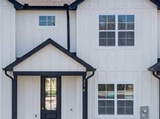 214 W Jere Whitson Rd, Cookeville, TN 38501