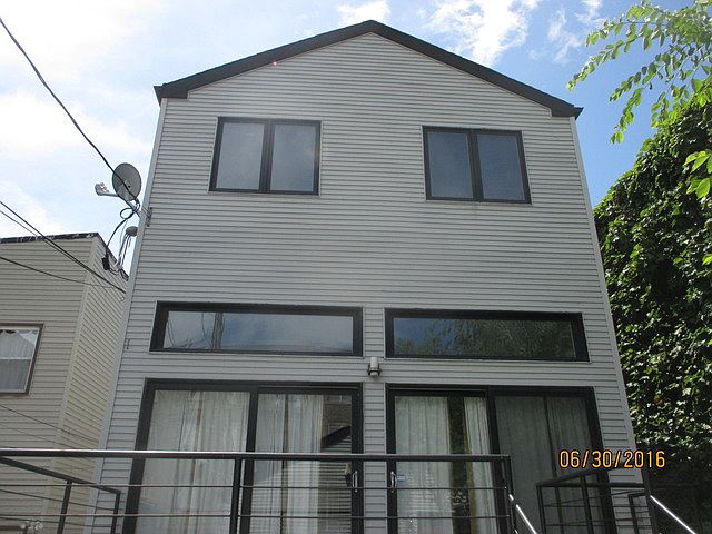 1st image of 1747 N Rockwell St