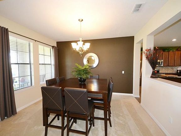 5th image of 3557 Foxchase Dr
