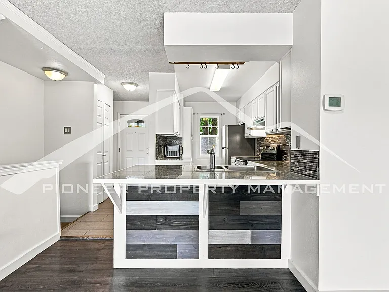 1234 S Idalia St — Photo 4