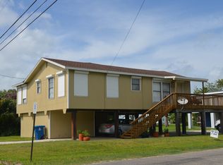 103 E Monroe Ave, Port O Connor, TX 77982