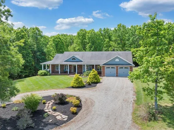 23 Alean Rd, Rocky Mount, VA 24151