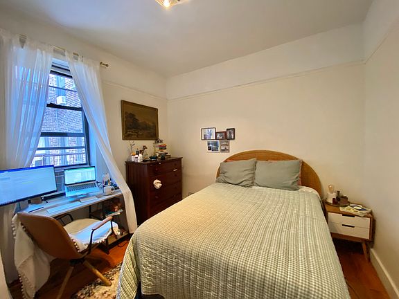 4th image of 732 Saint Marks Ave #22