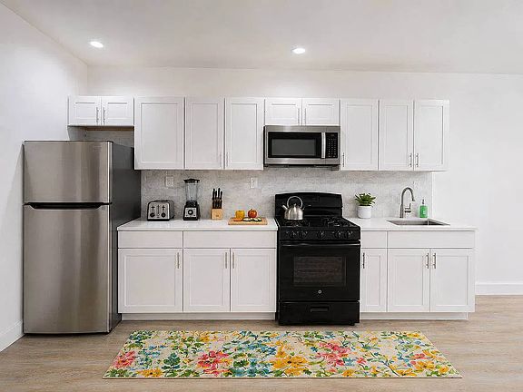 3rd image of 4814 5th Ave APT 2