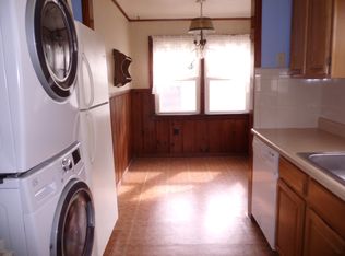 2465 Bellaire St, Wantagh, NY 11793