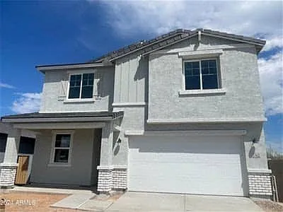 2562 E Boulder Ave