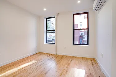 Rented by Brighton Management