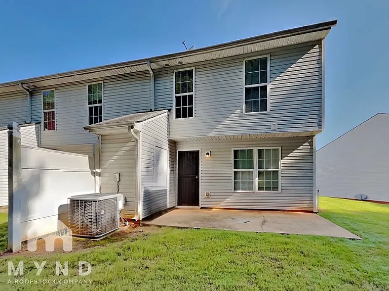 3527 Waldrop Trl — Photo 2