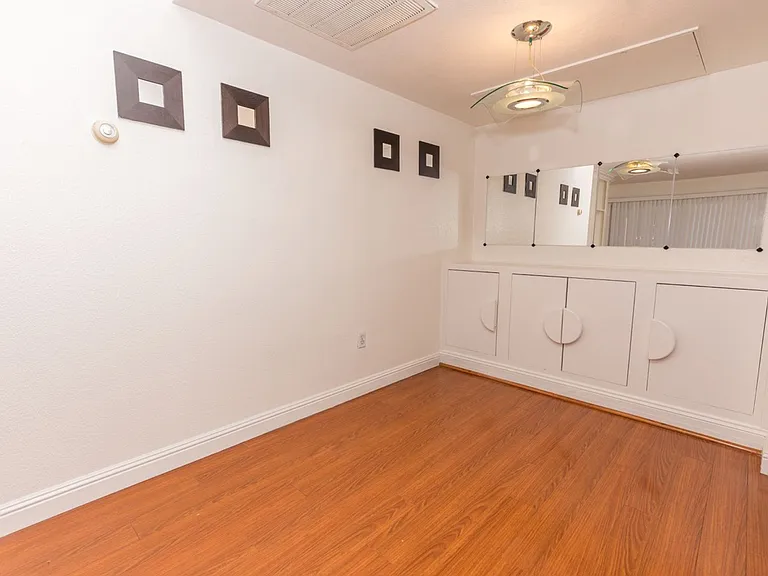 8070 W Russell Rd #1051 — Photo 12