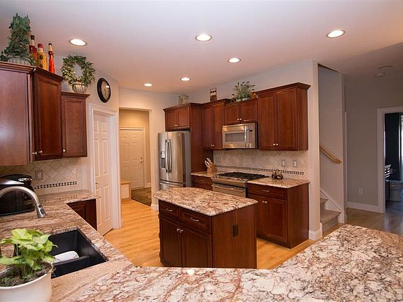 4th image of 3 Wellington Ct