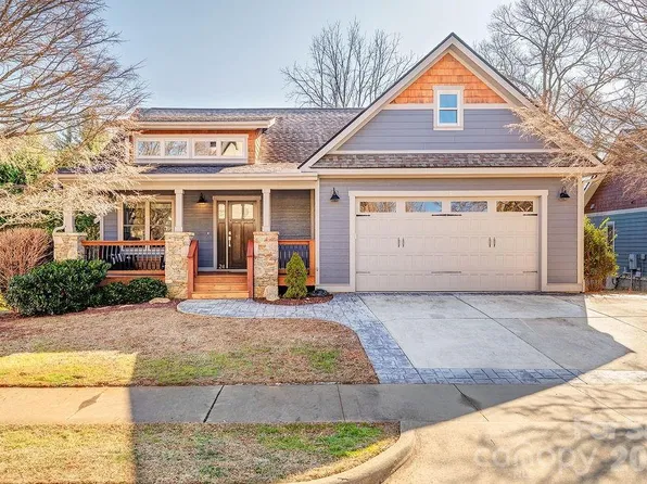 24 River Stone Trl, Asheville, NC 28805