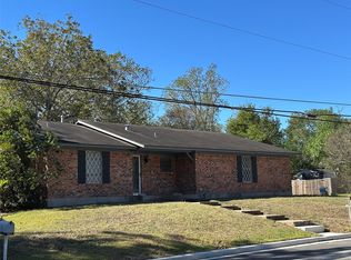 1211 W Jefferson St, Brenham, TX 77833