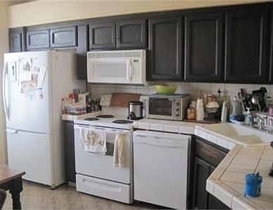 5th image of 1117 Overland Ave