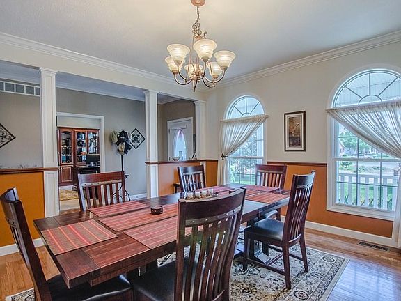 2nd image of 107 Britannia Ct