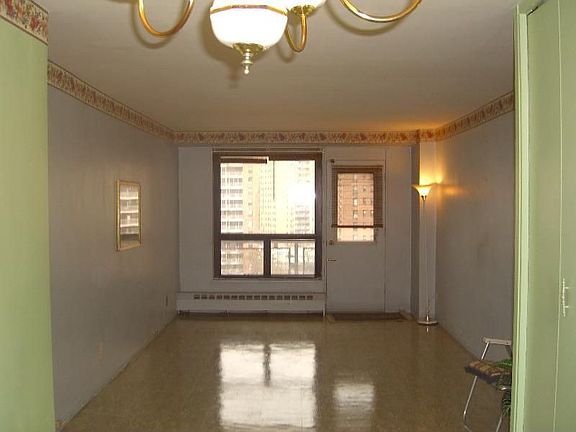 5th image of 6145 98th St APT 7B