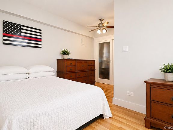 4th image of 125 Beach 124 #6F