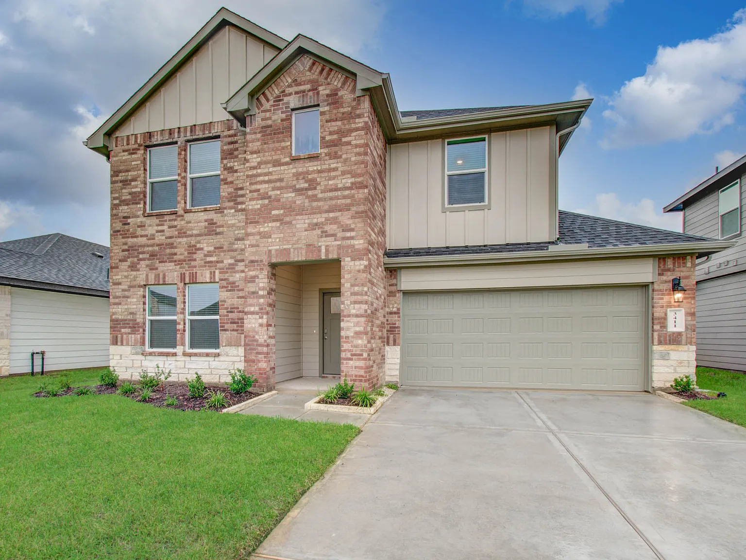 3411 Ashe Landing Dr — Photo 3
