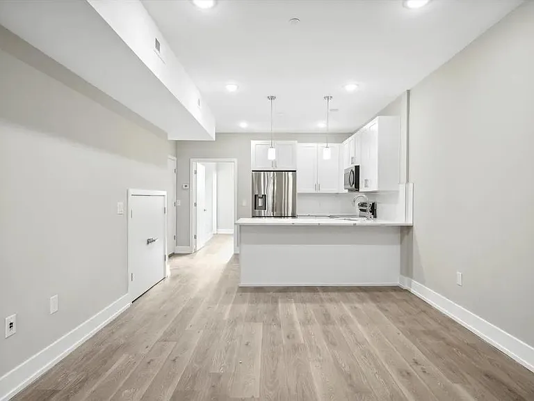 2225 N 8th St #2 — Photo 2