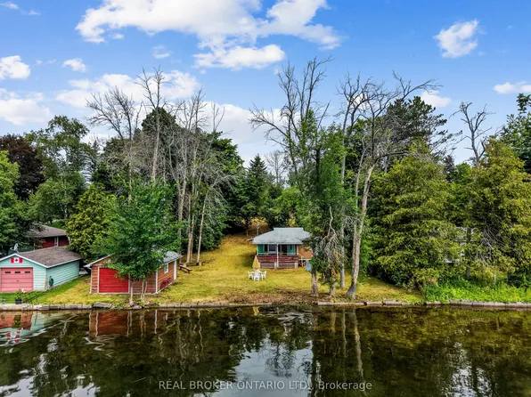 1839 Youngs Point Rd, Selwyn, ON K0L 2H0