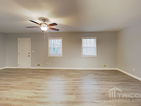 3rd image of 4631 Choctaw Dr