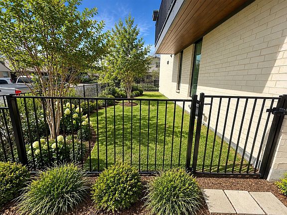 4th image of 4804 Danbrook Ct