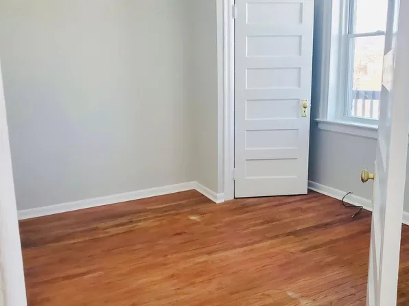 86 Bay St APT 6, Montclair, NJ 07042