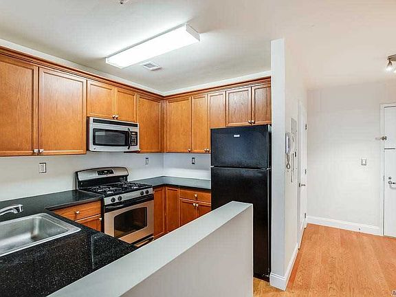 5th image of 130 Post Ave APT 402