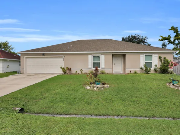 1950 SW Diamond Street, Port St Lucie, FL 34953