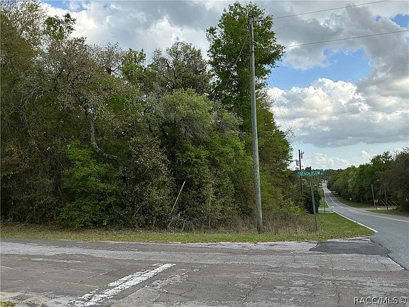 5th image of 1670 W Beach Plum Dr