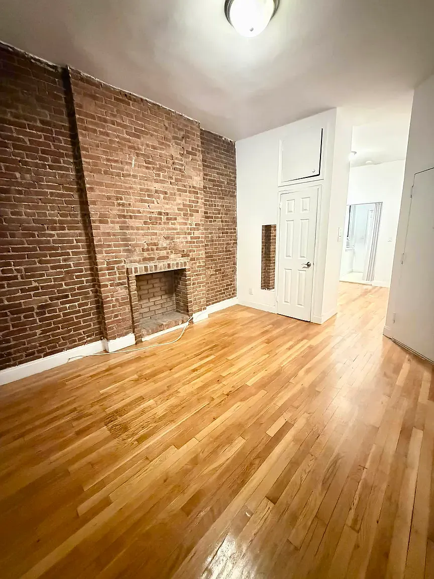 101 Lexington Avenue — Photo 1