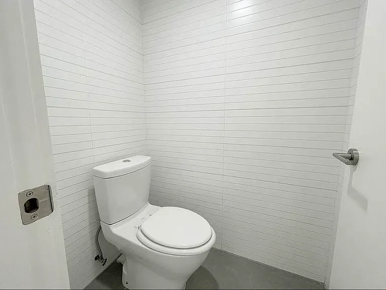 22 Catherine St #2A — Photo 7