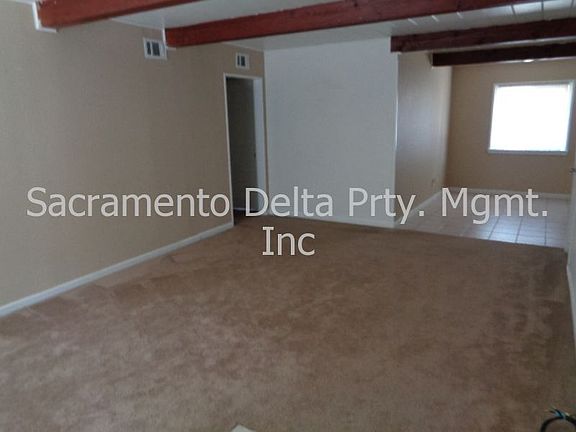 2nd image of 5521 70th St