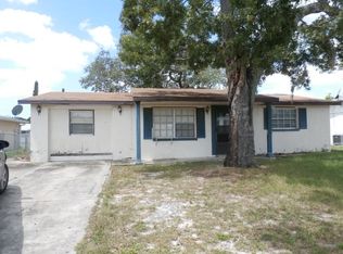 9011 Chantilly Ln, Port Richey, FL 34668