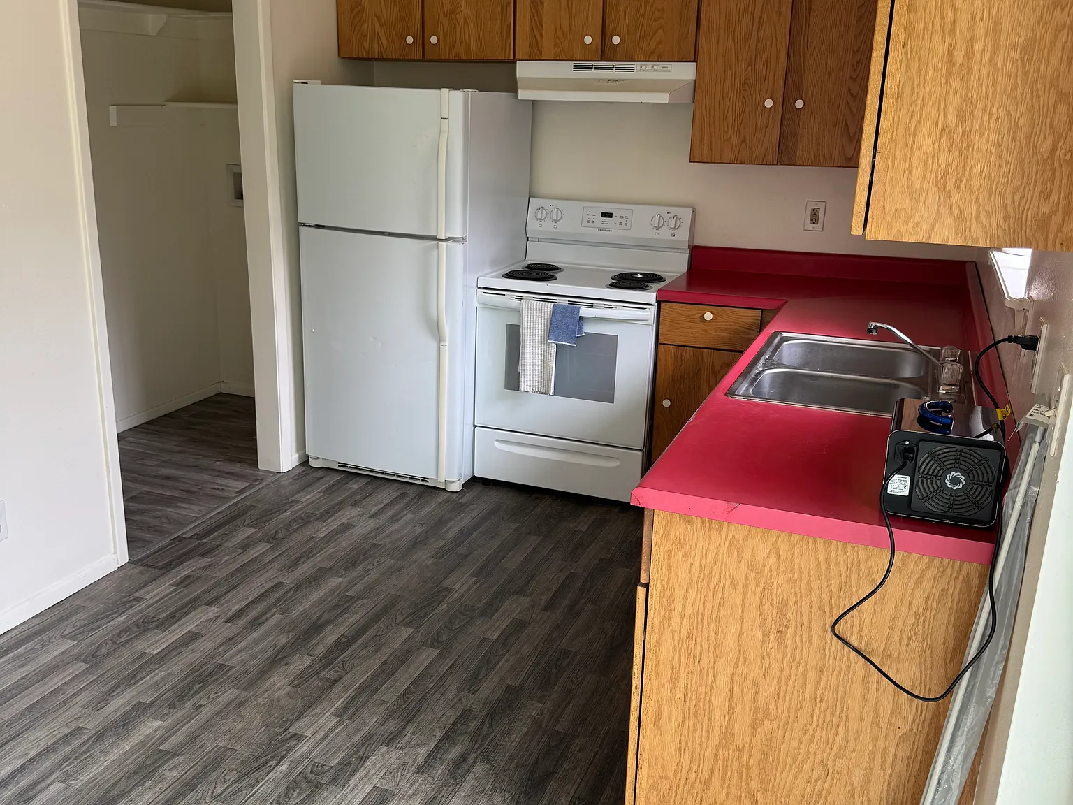 2 bed, 800 sqft, $1,000 — Photo 2