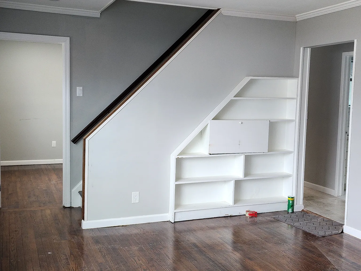 4 bed, $5,200 — Photo 2