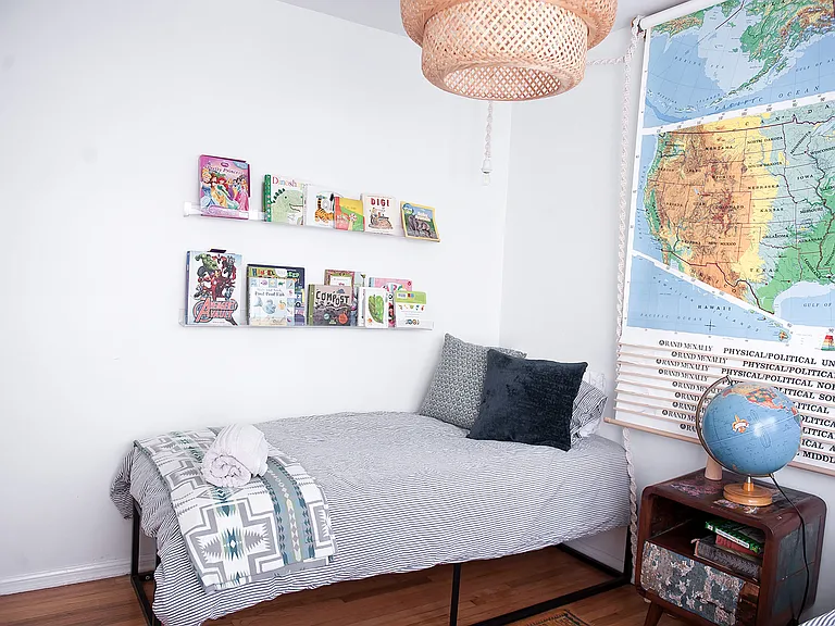 424 Bay St #424 — Photo 9