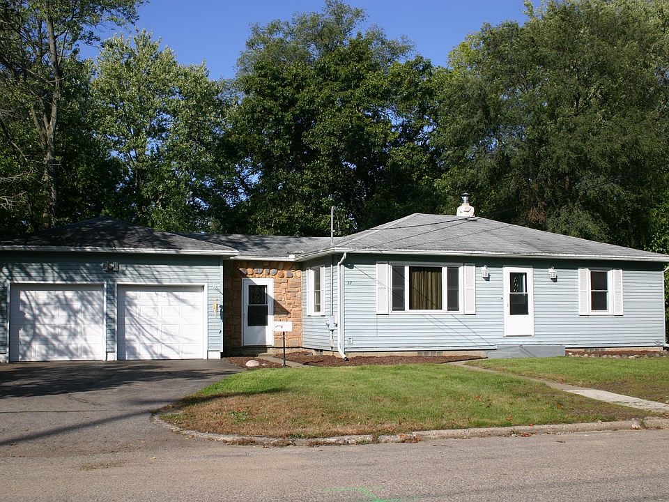 1st image of 37 Miller Ave