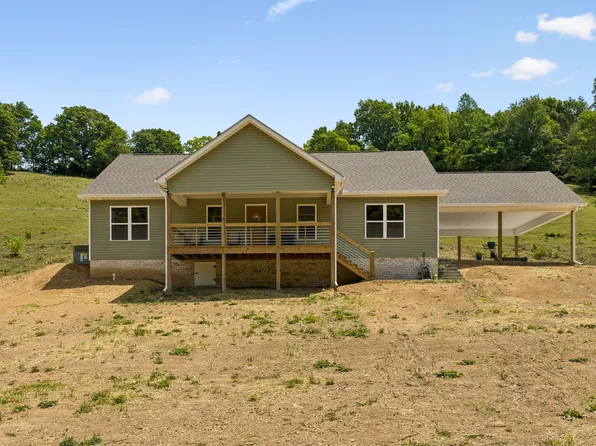 121 Lanier Private Ln, Pulaski, TN 38478
