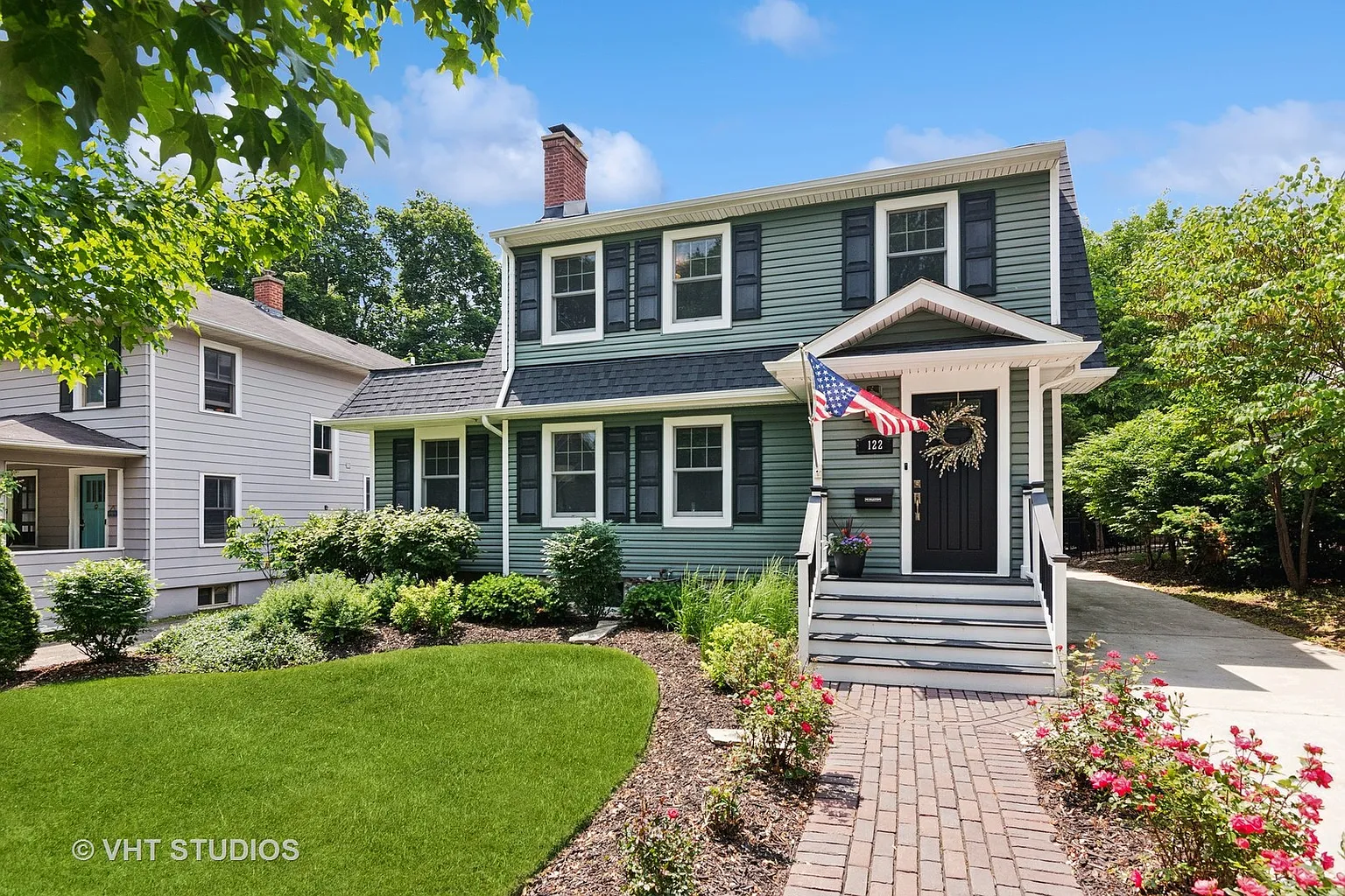 122 Logan Ave photo 1