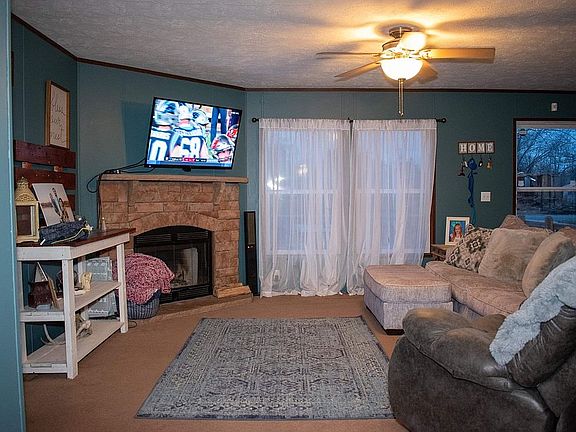 5th image of 305 Woodland Dr
