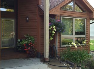 1016 Christine Ave, Brookings, SD 57006